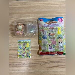 Calico Critters Blooming Baby Friends Series mystery #1 - Lucia